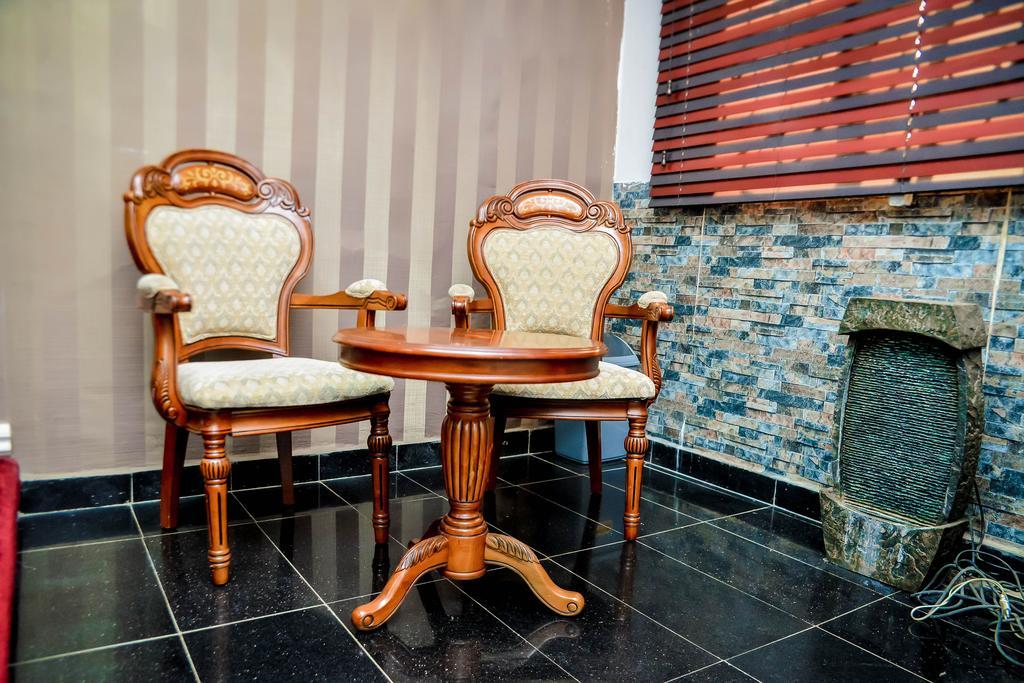 Power Mike Guest House Abuja Eksteriør bilde
