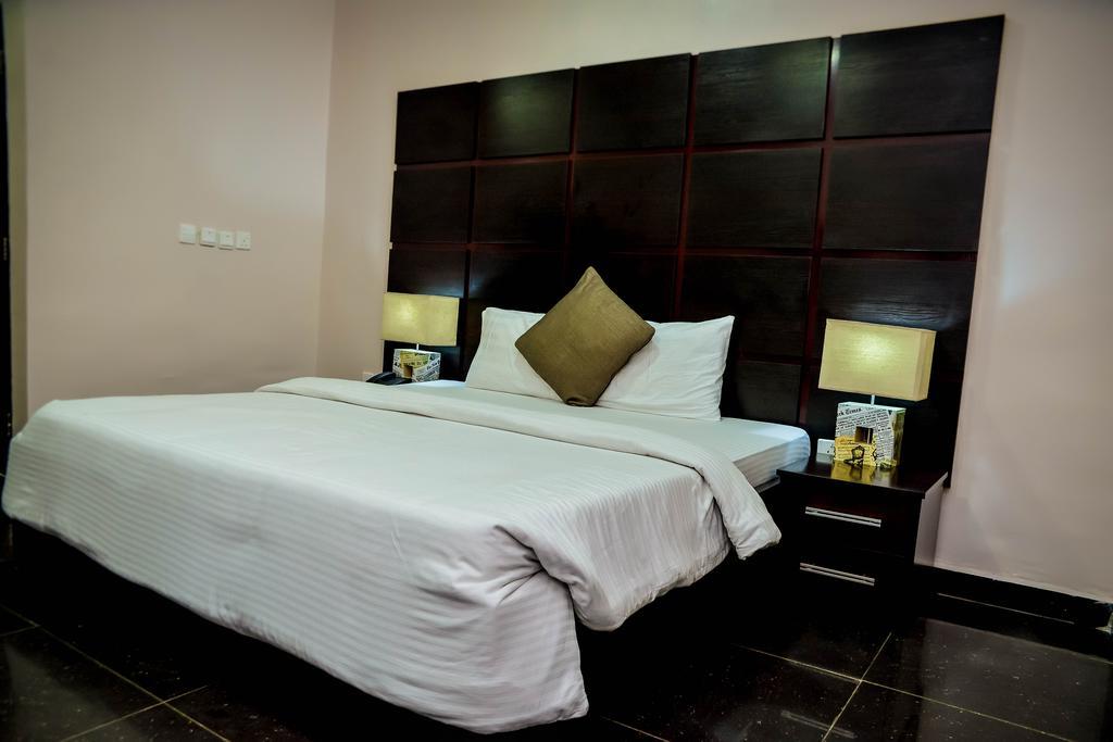 Power Mike Guest House Abuja Eksteriør bilde